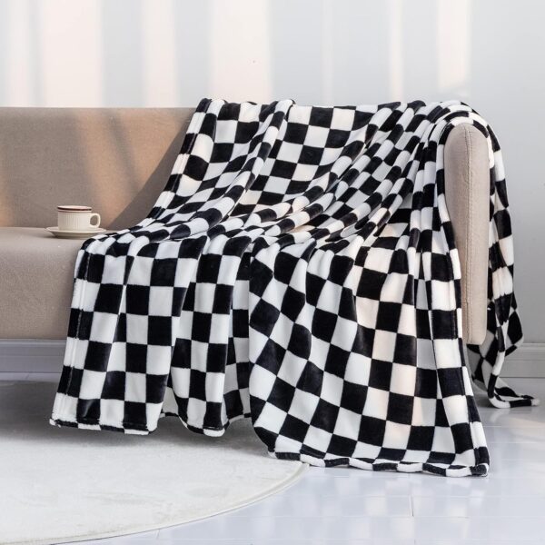 LOMAO Throw Blankets Flannel Blanket with Checkerboard Grid ... LOMAO Throw Blankets Flannel Blanket with Checkerboard Grid ...